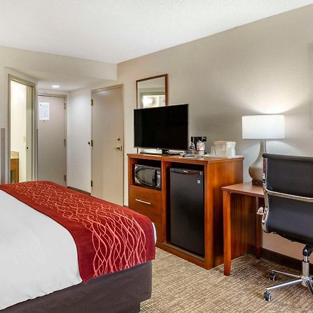 Comfort Inn Greensboro - Kernersville Buitenkant foto