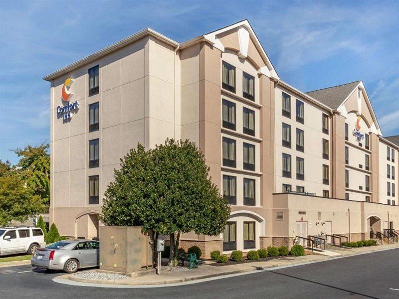 Comfort Inn Greensboro - Kernersville Buitenkant foto