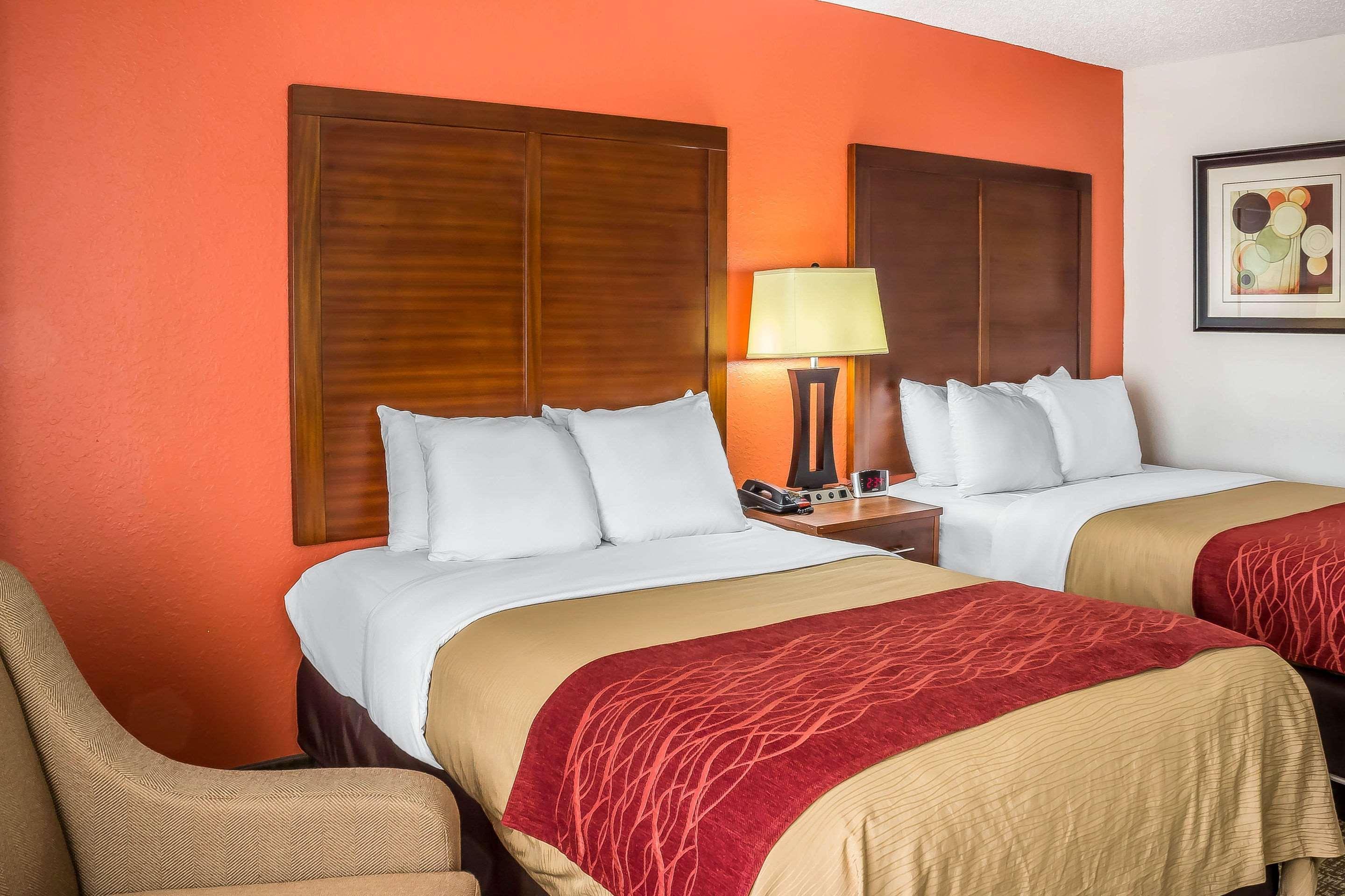 Comfort Inn Greensboro - Kernersville Buitenkant foto