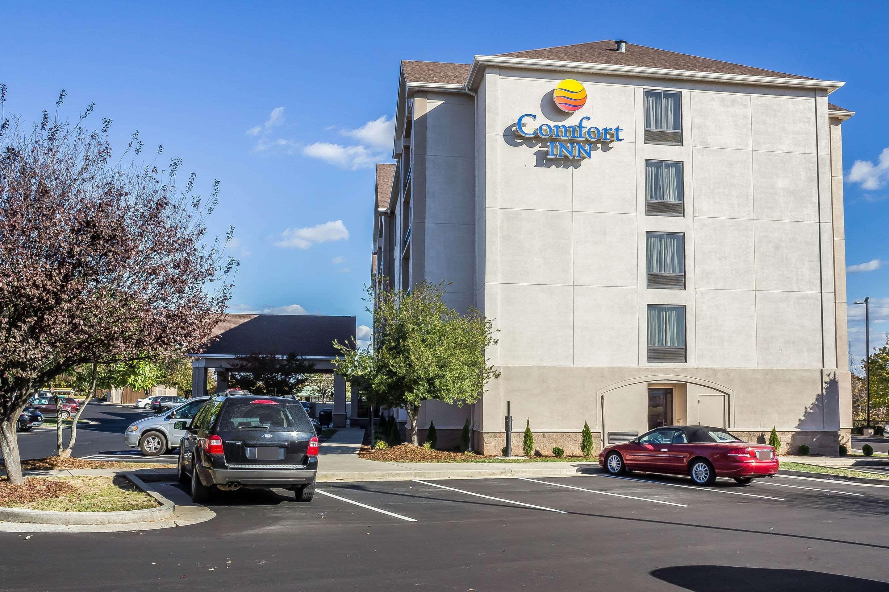 Comfort Inn Greensboro - Kernersville Buitenkant foto