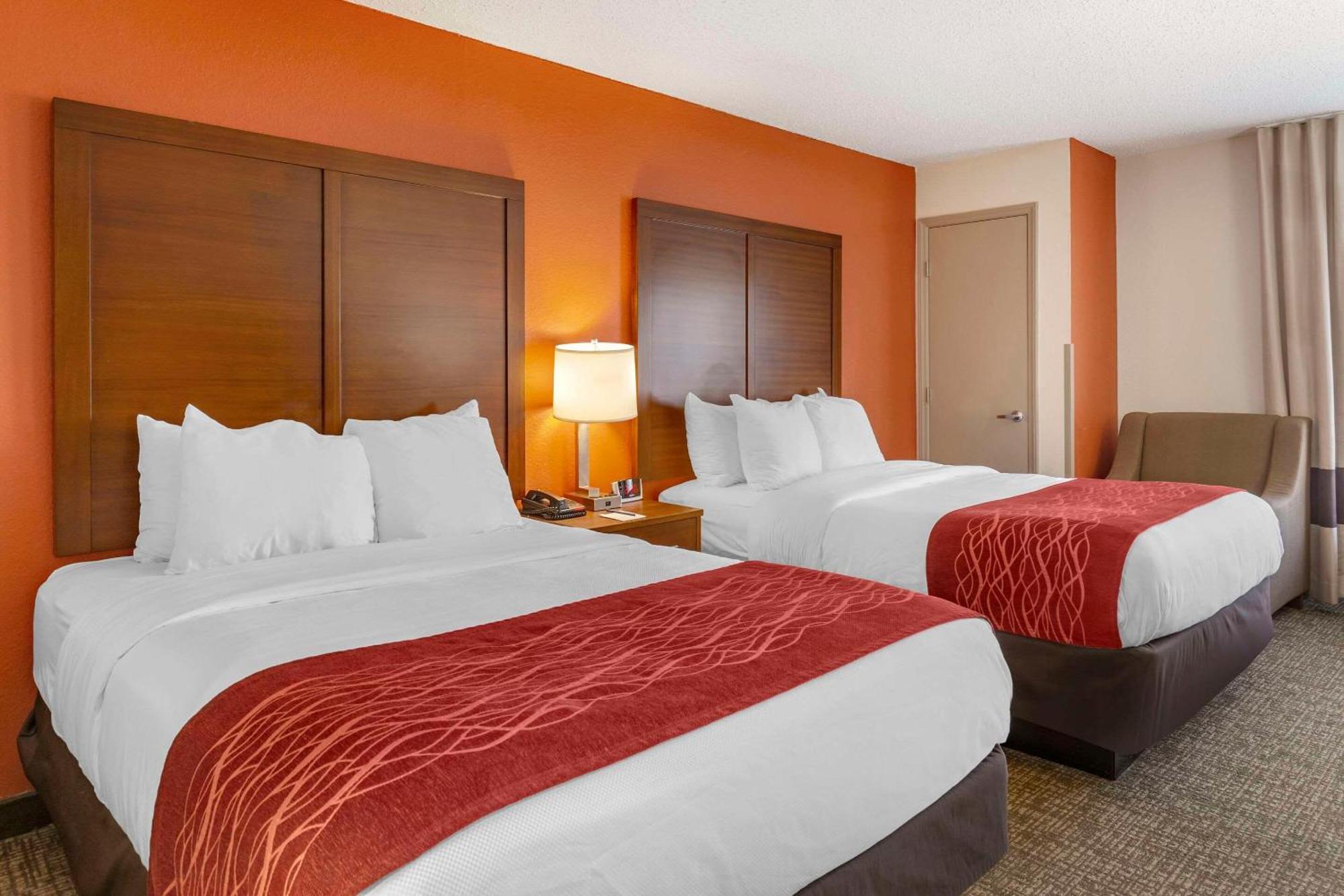 Comfort Inn Greensboro - Kernersville Buitenkant foto