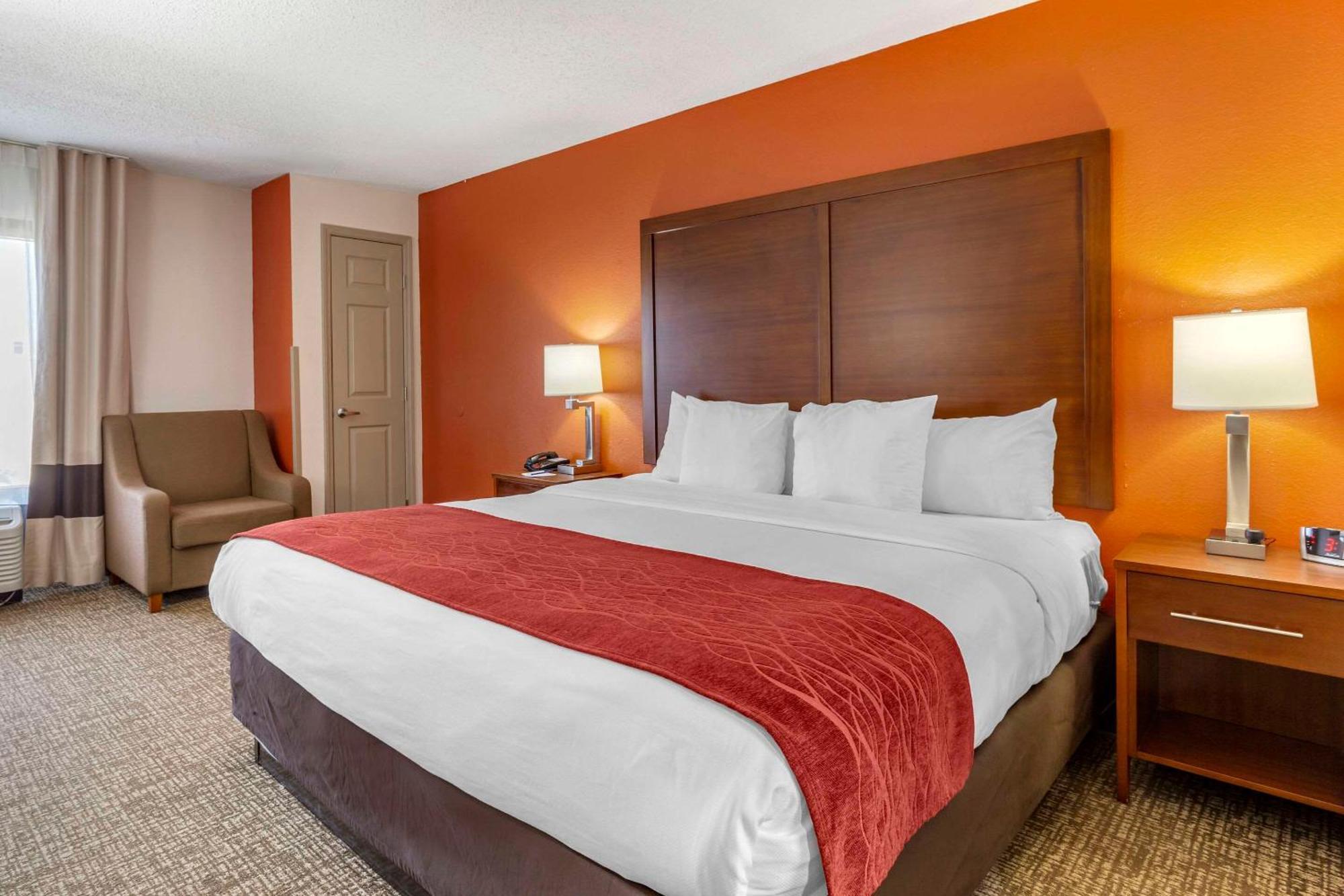 Comfort Inn Greensboro - Kernersville Buitenkant foto