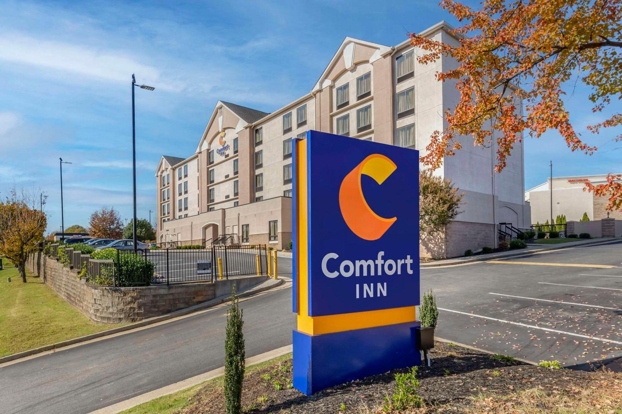 Comfort Inn Greensboro - Kernersville Buitenkant foto